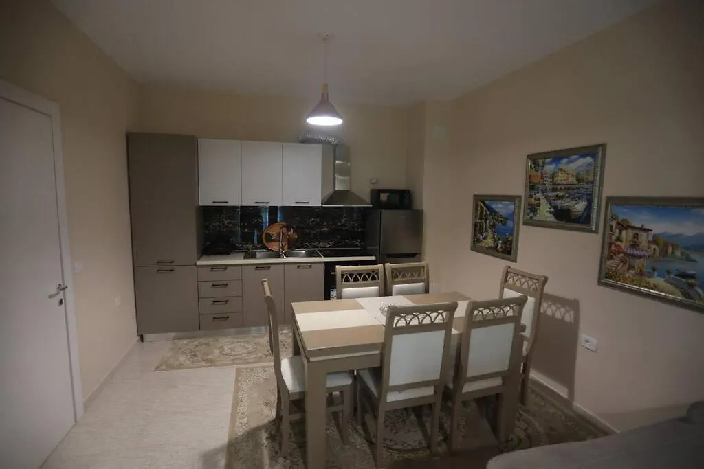 Vip House Tushemisht Apartment Pogradec 0*,