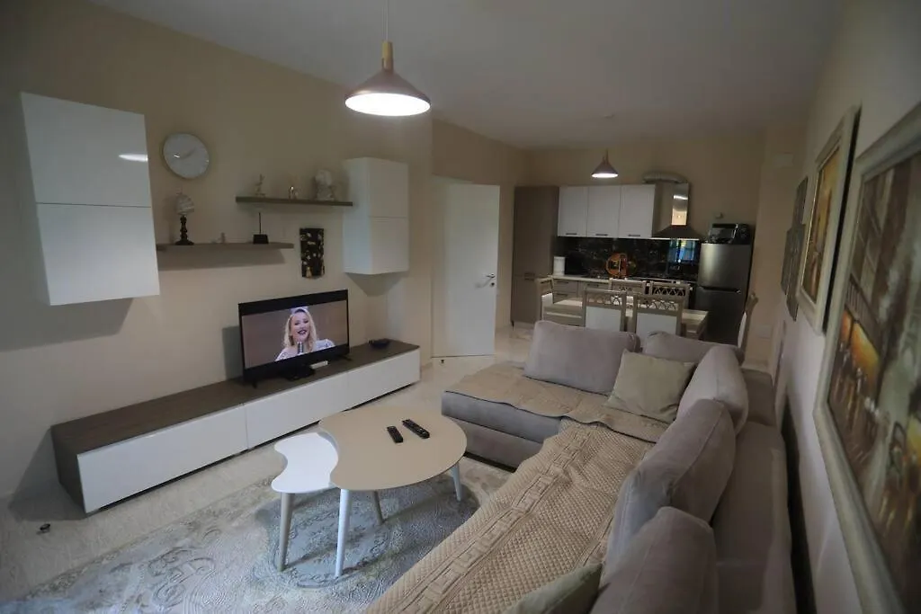 Vip House Tushemisht Apartment Pogradec